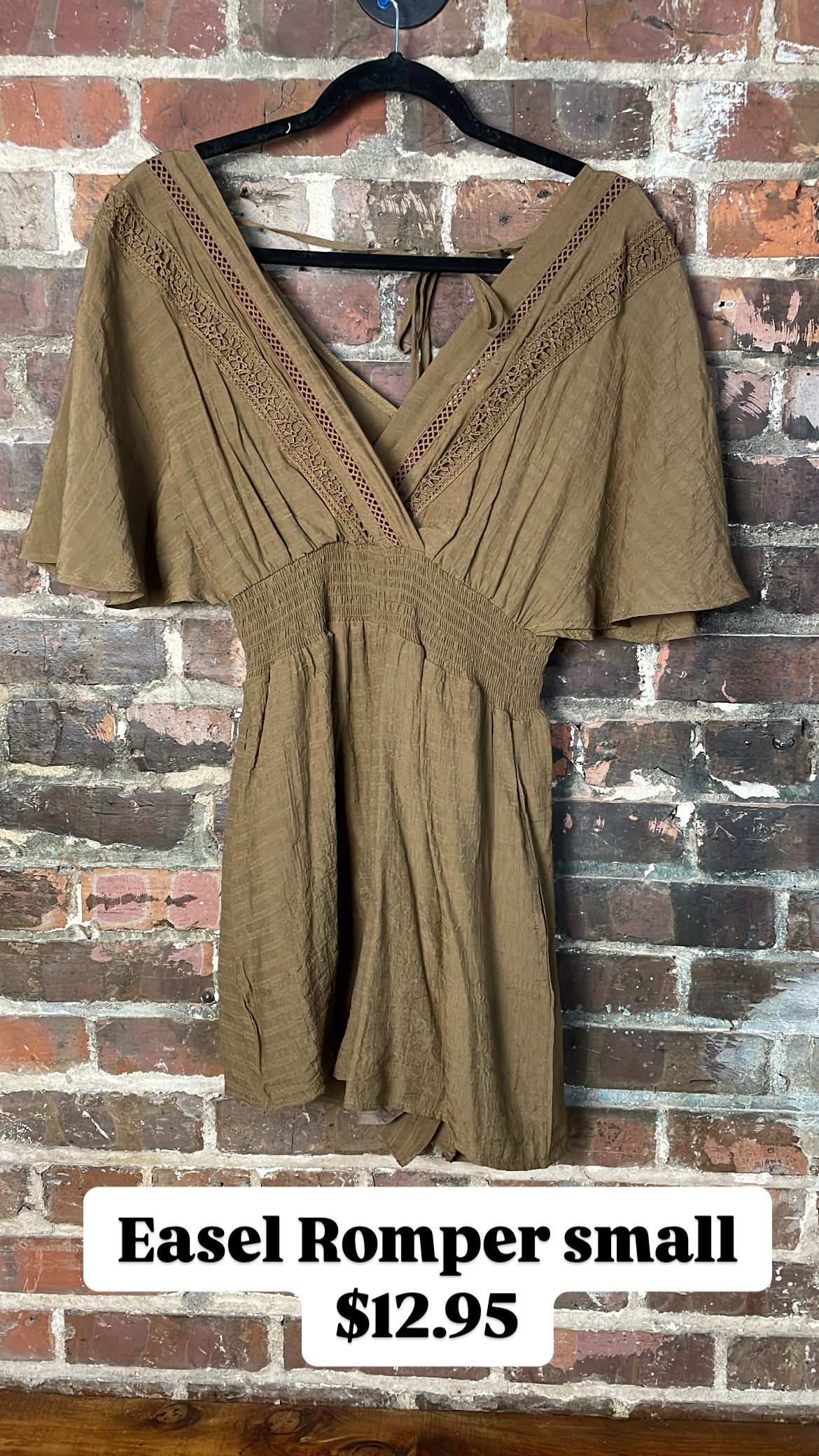 Easel romper