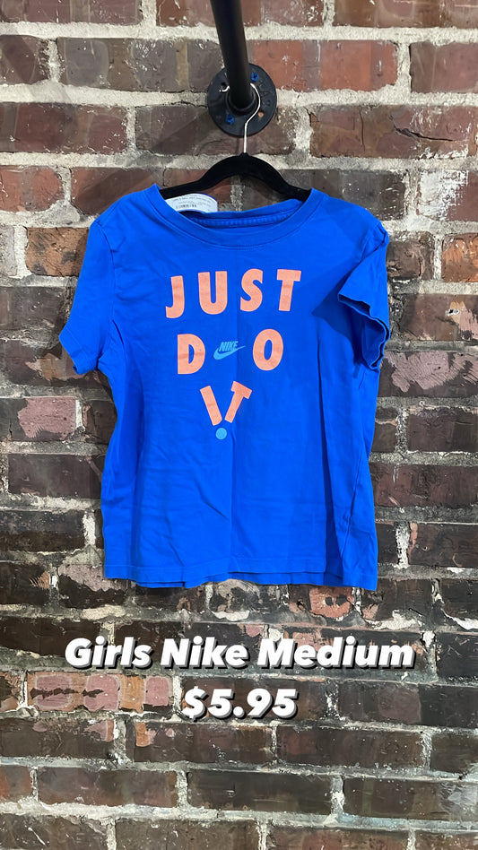 Girls Nike Shirt
