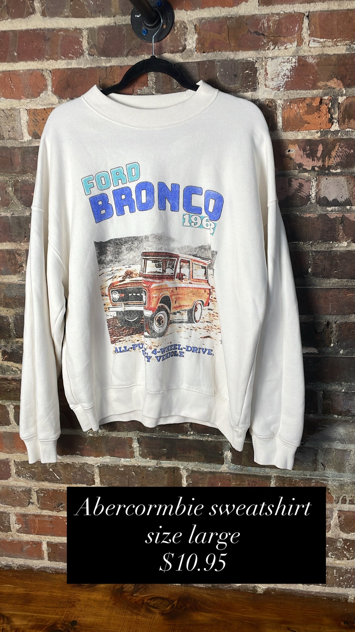 Abercrombie sweatshirt