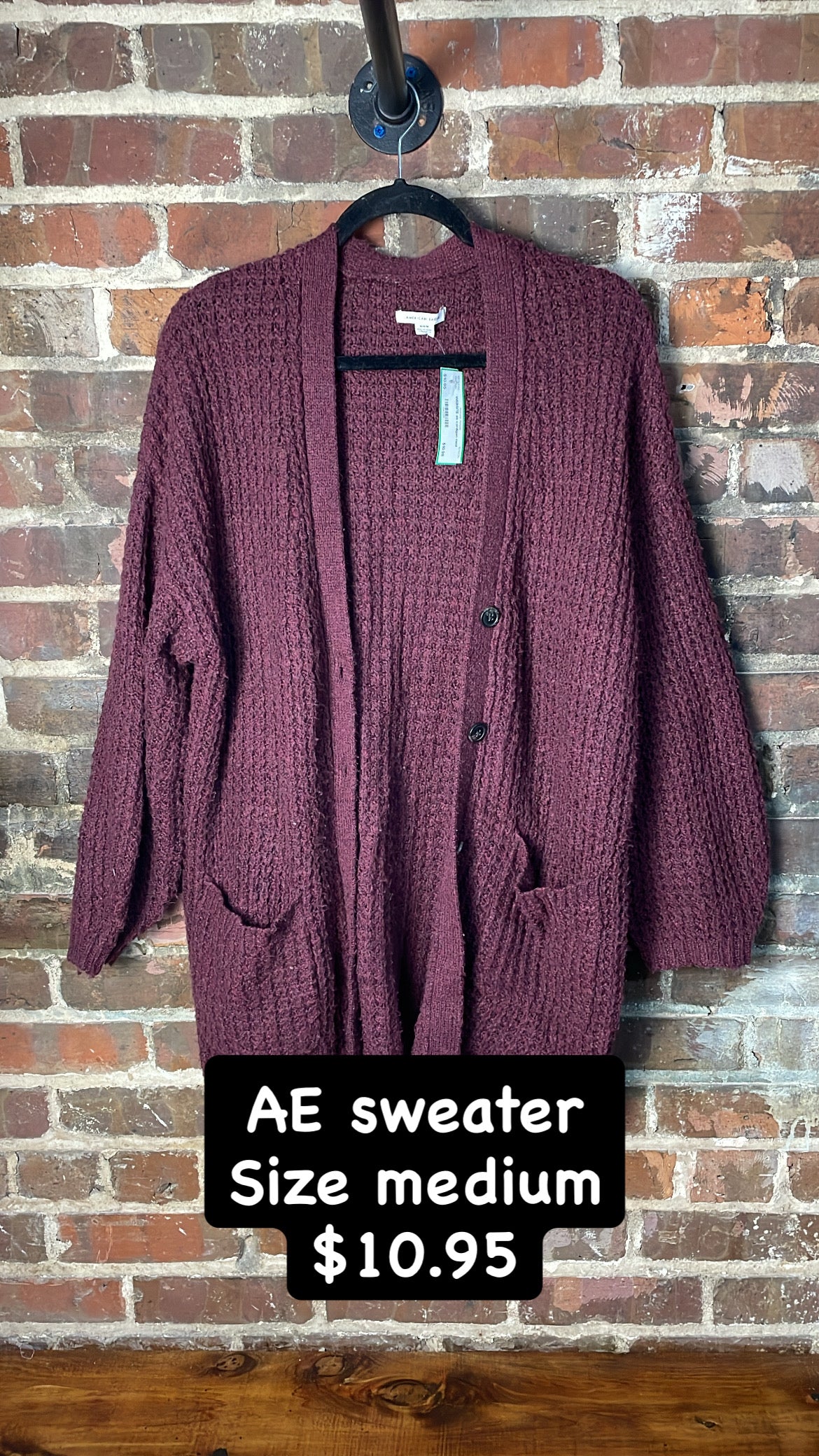 American Eagle sweater