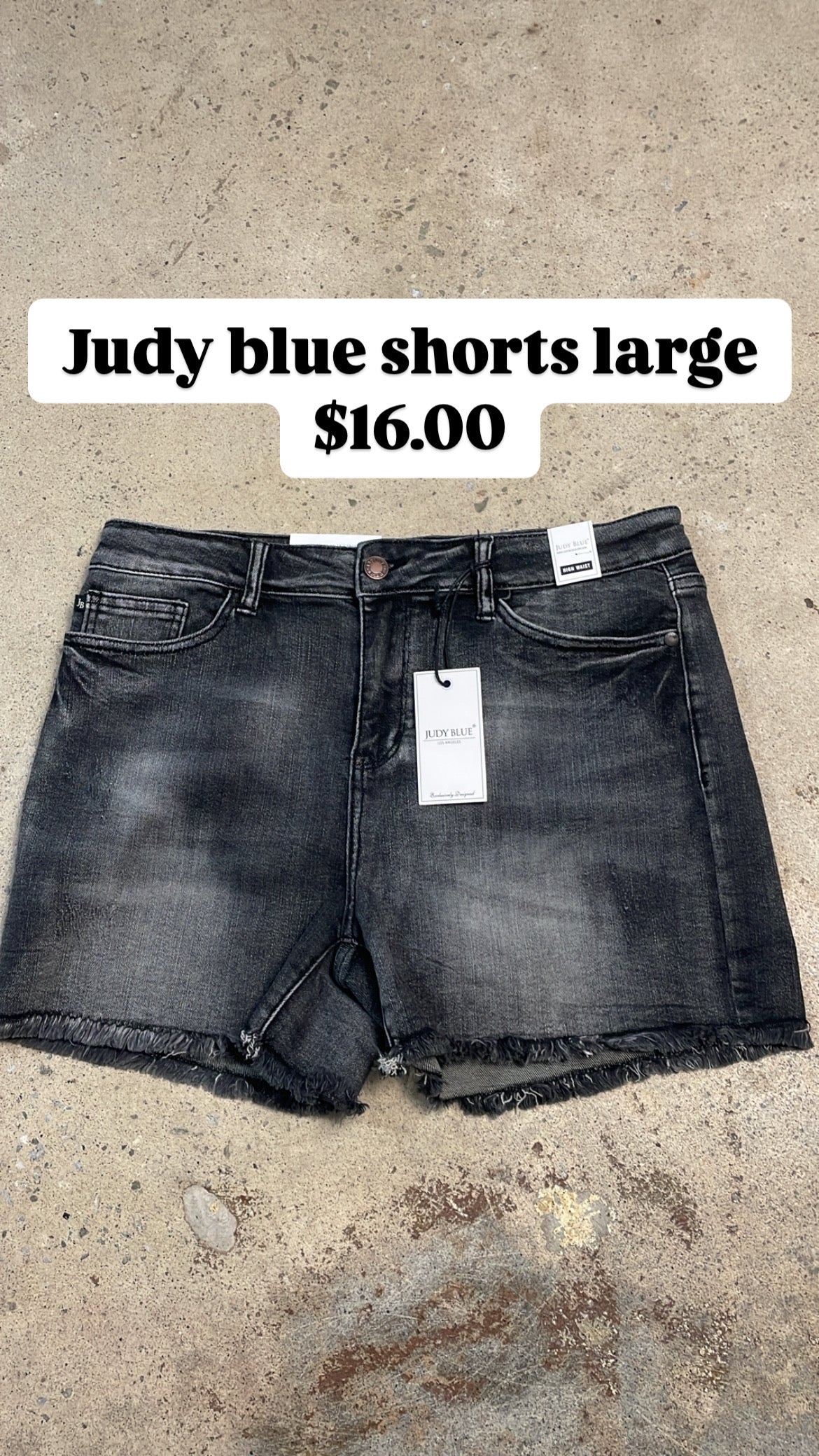 Judy blue shorts