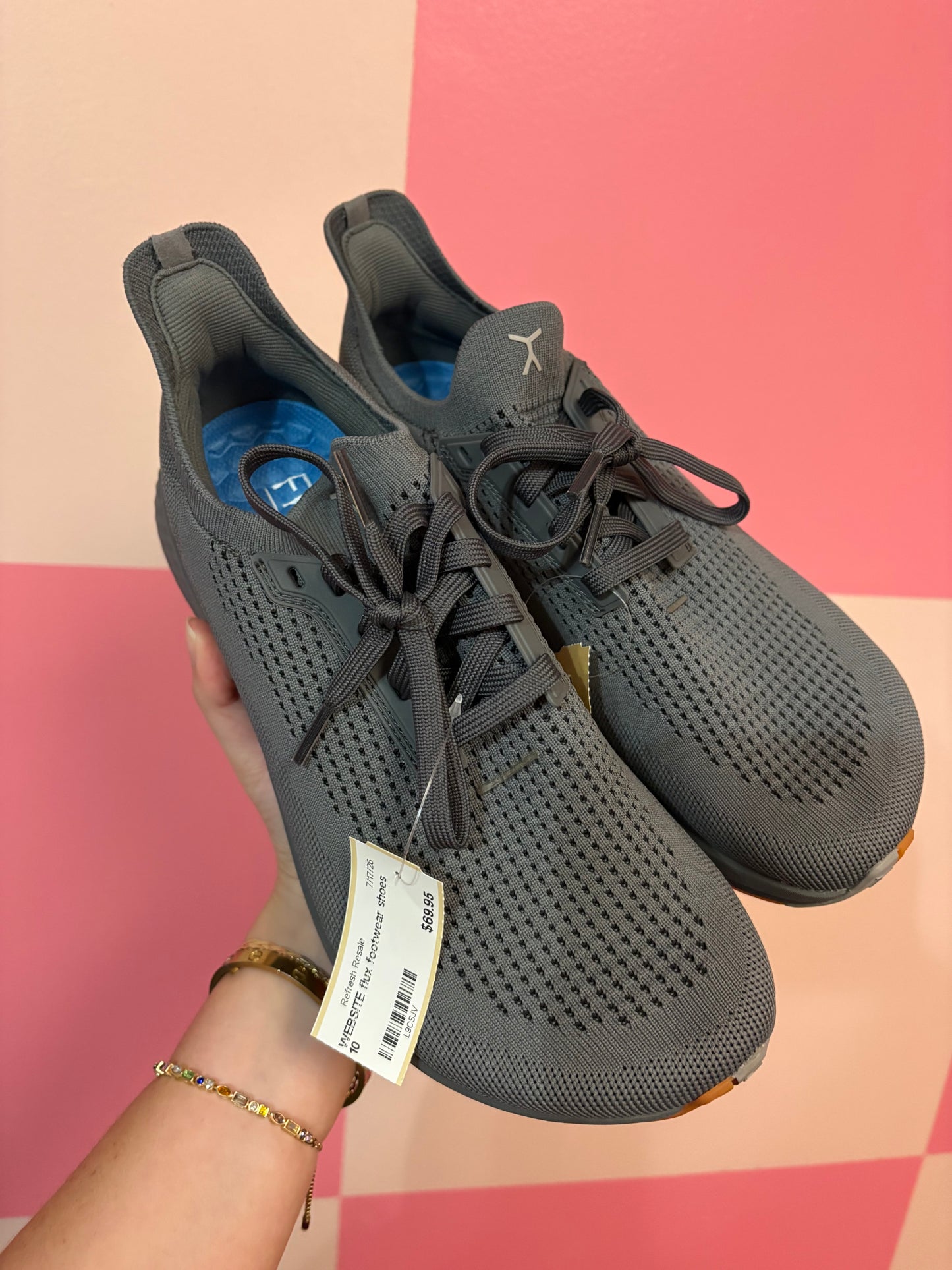 Flux Footwear - size 10