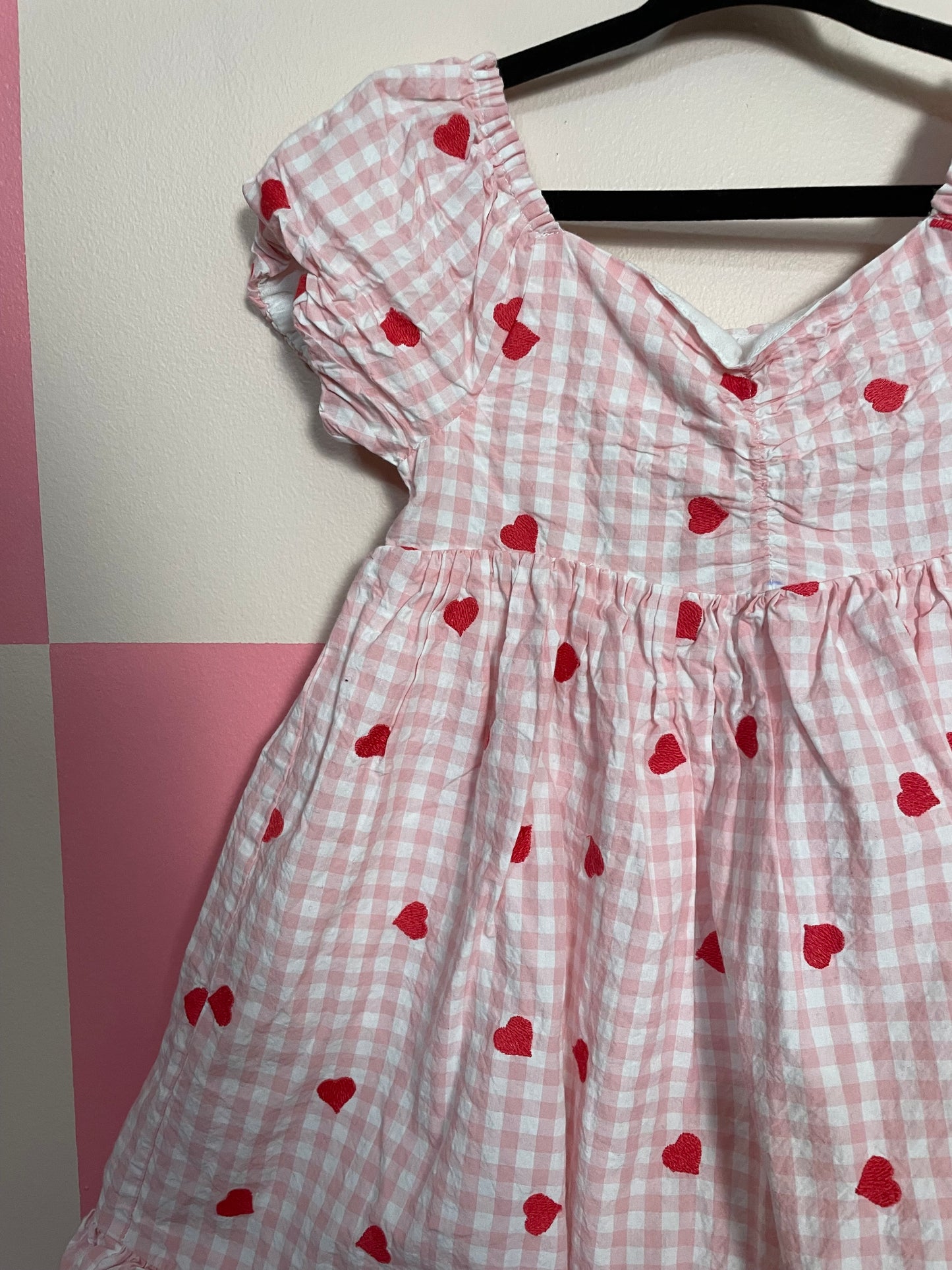 3T Issac Mizrahi heart dress