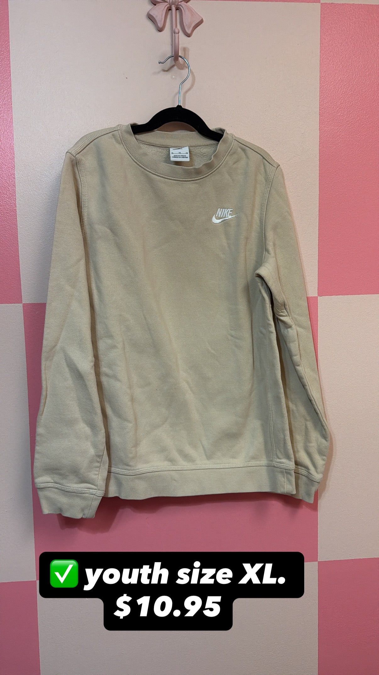 Nike size yxl