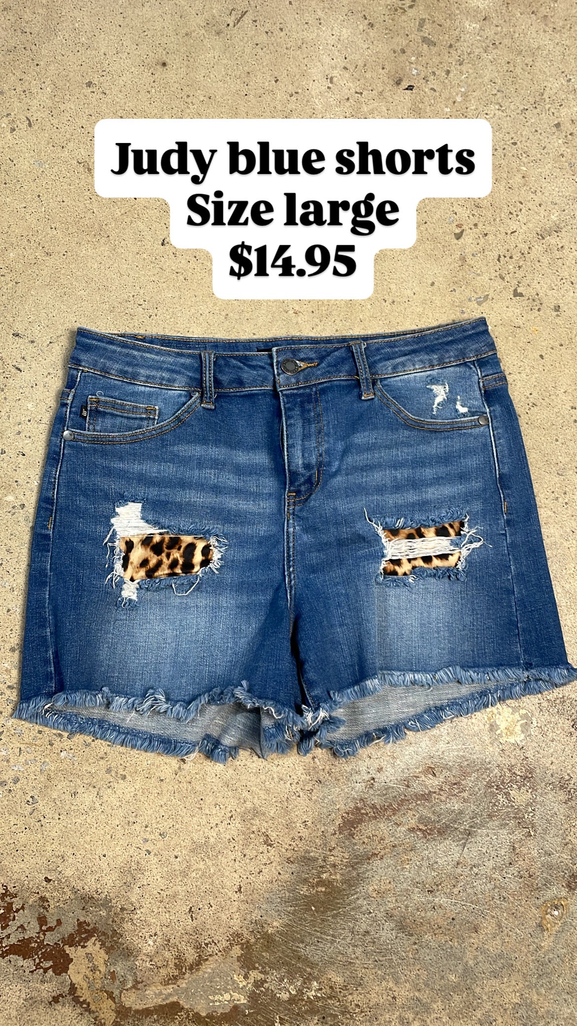 Judy blue shorts