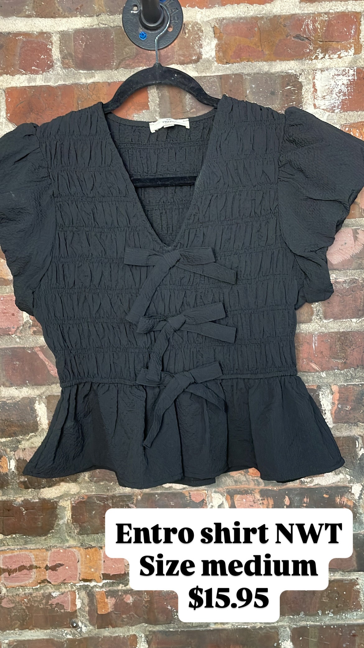 Entro shirt NWT