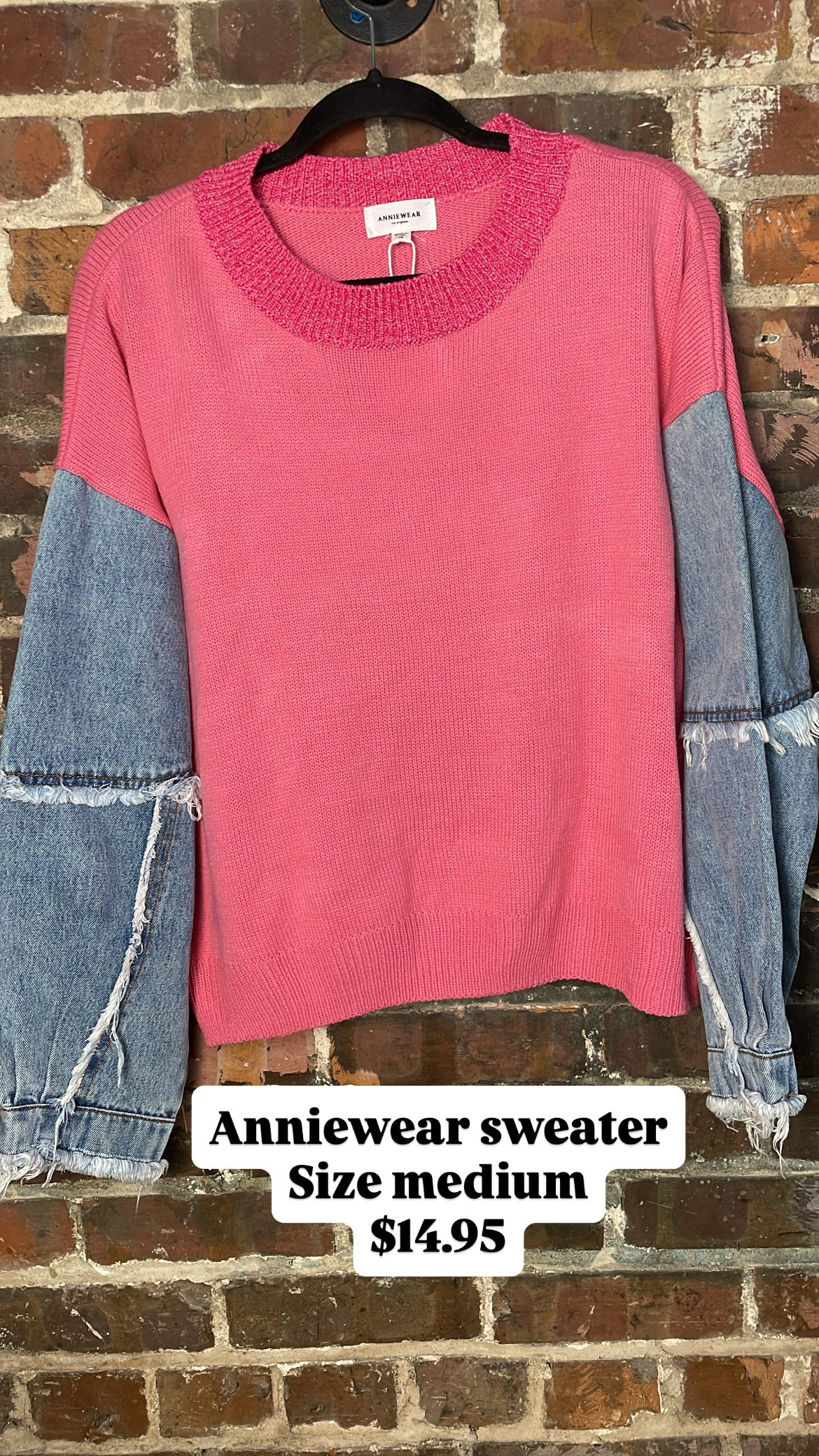 Anniewear sweater
