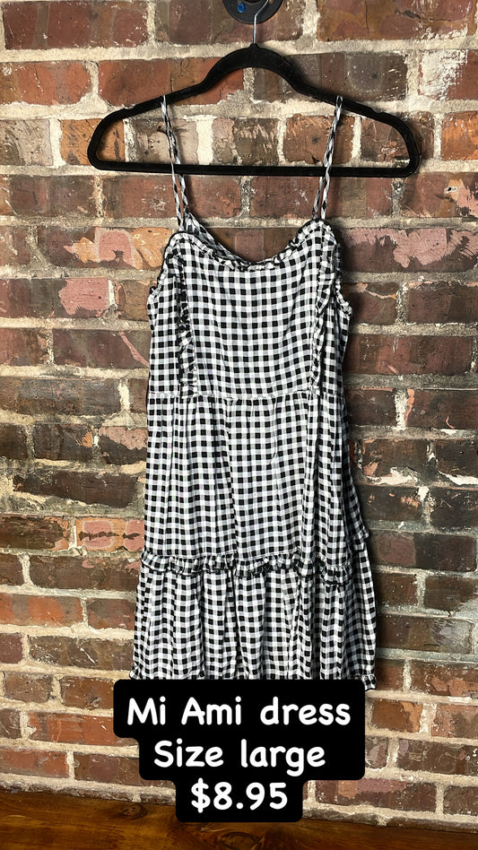 Mi Ami dress