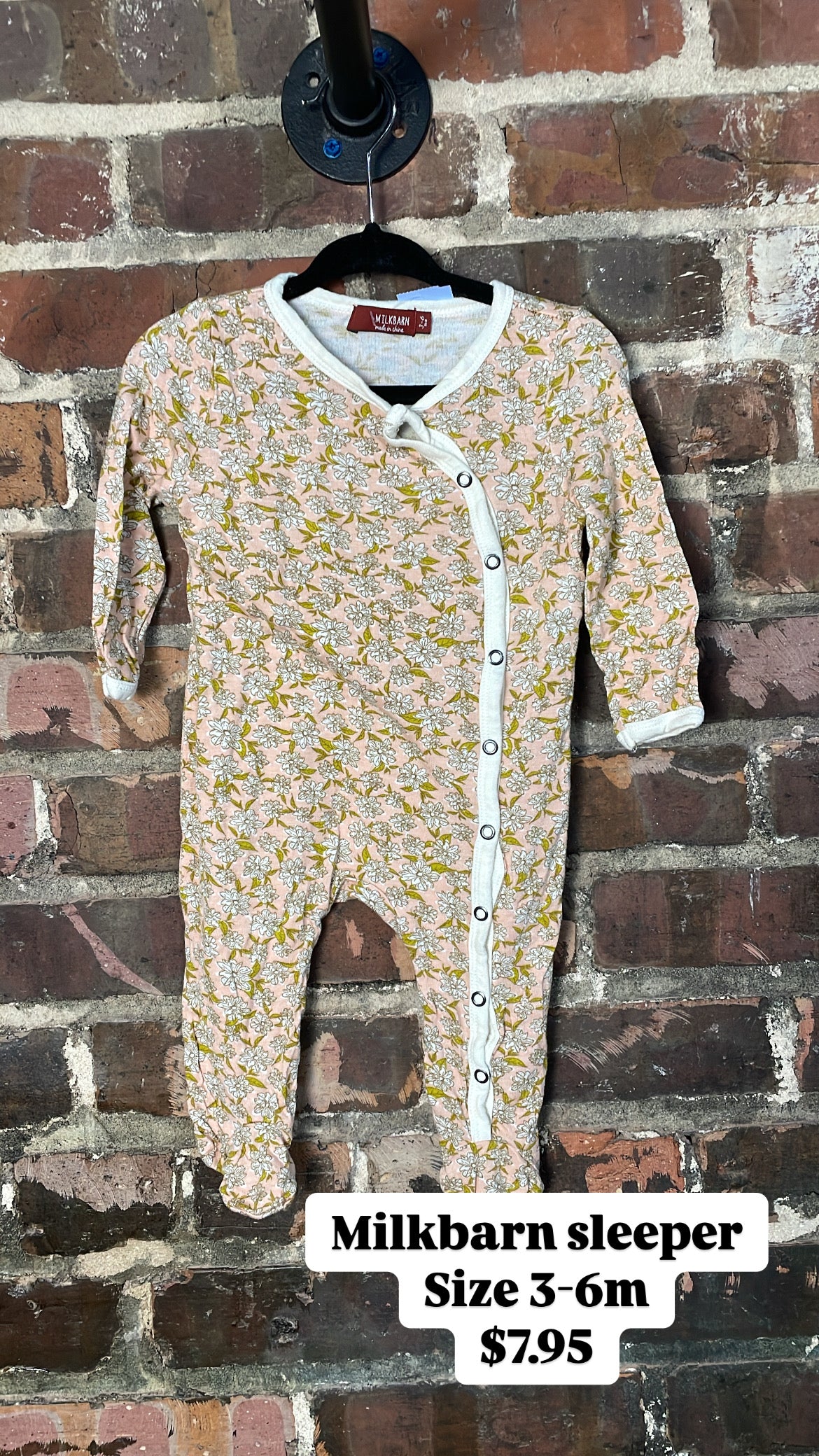 Milkbarn sleeper