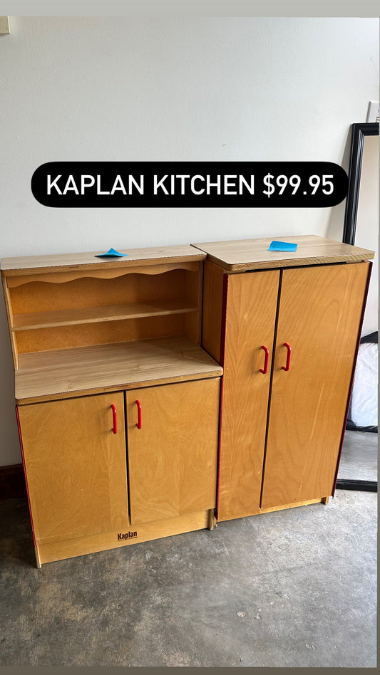 Kaplan kitchen