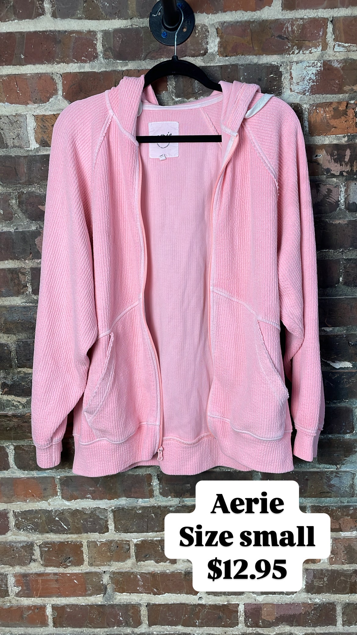 Aerie sweatshirt