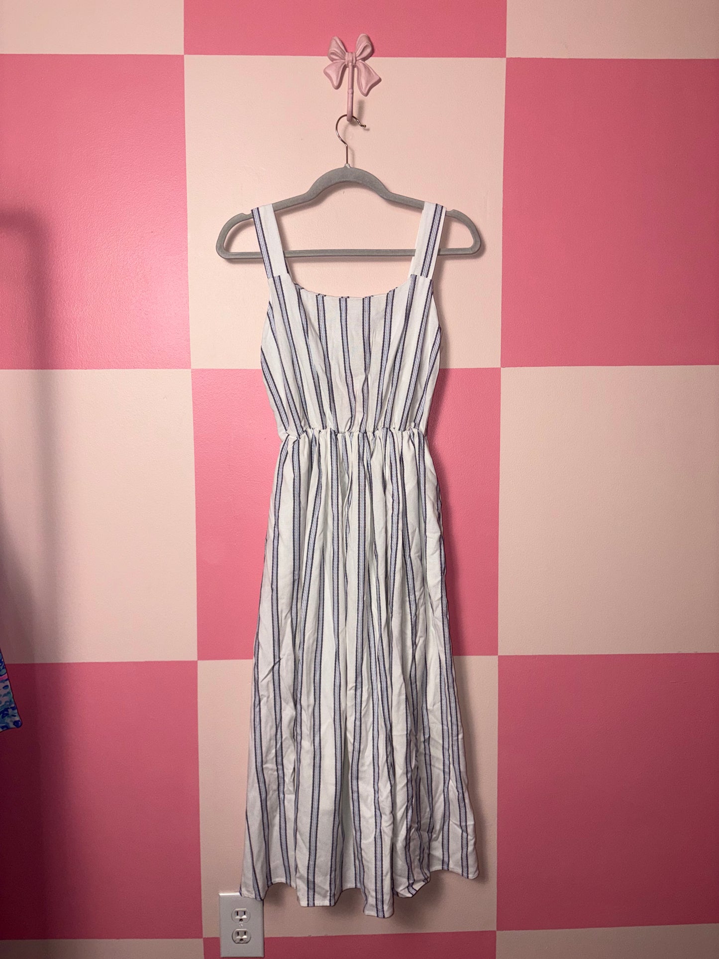 Inherit dress - size small