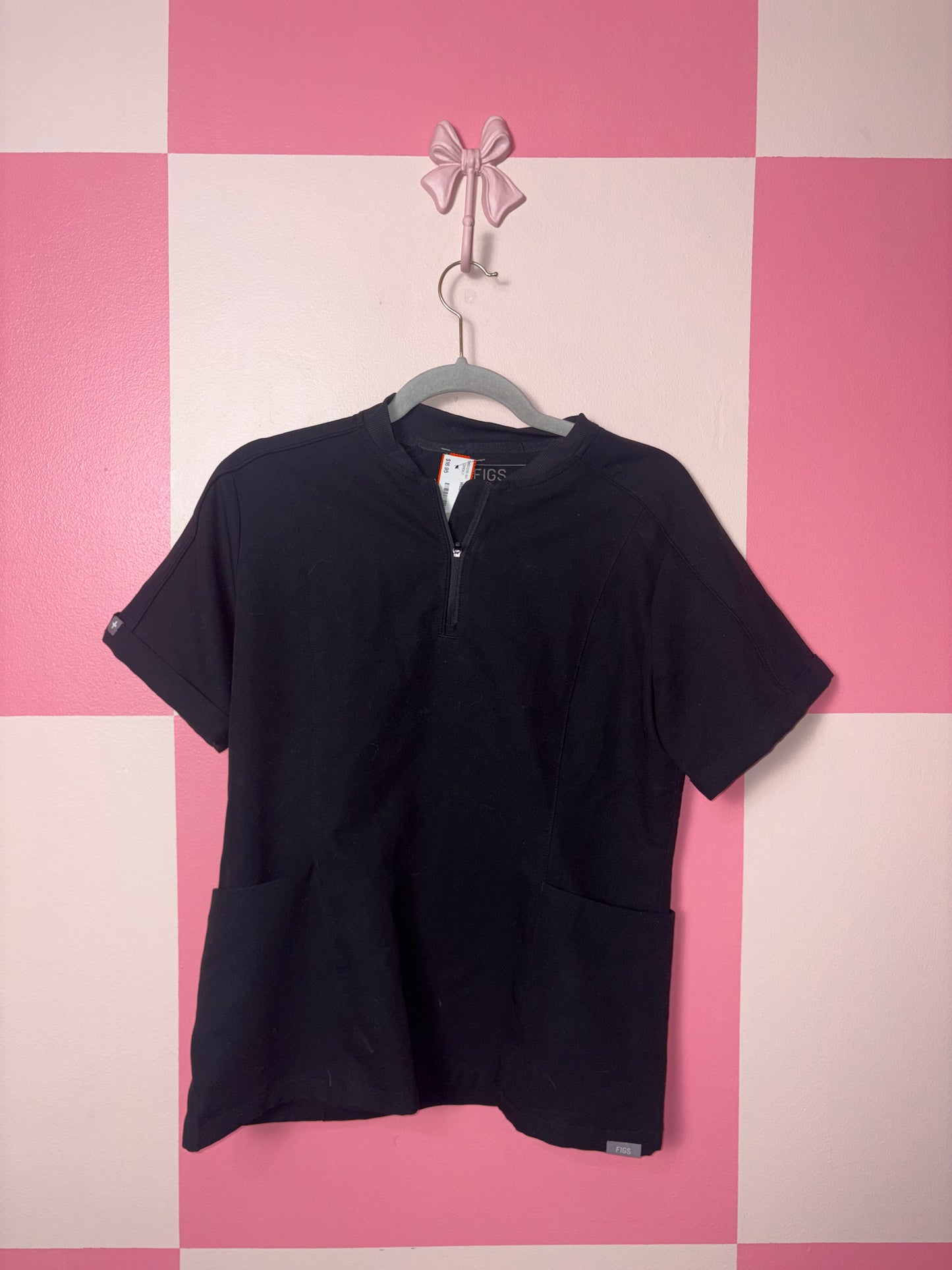 Figs scrub top - size medium