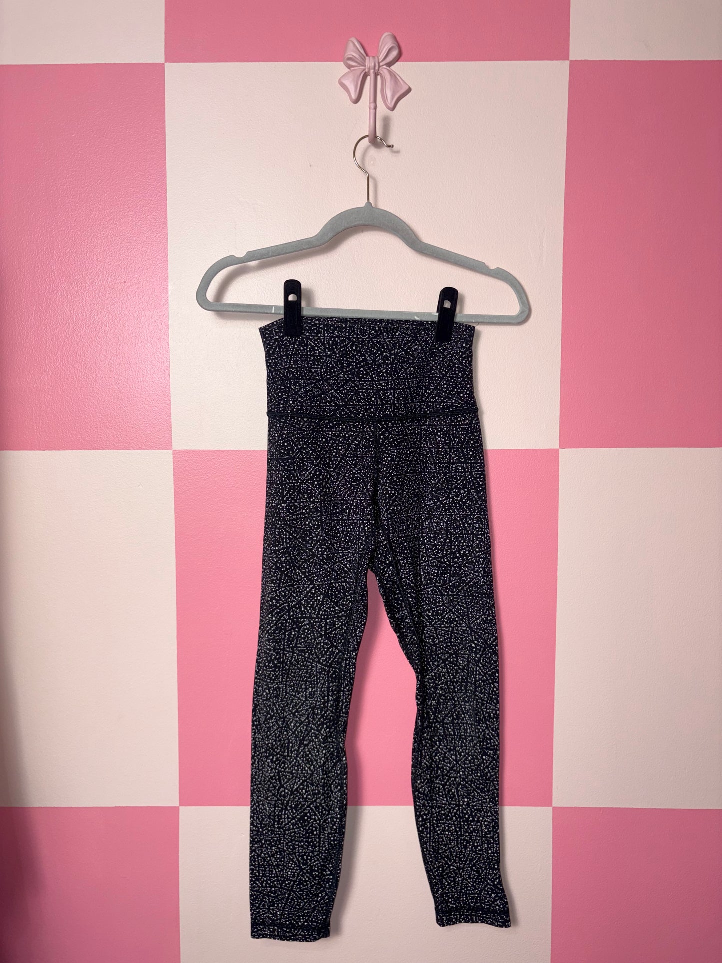 Lululemon leggings - size 4