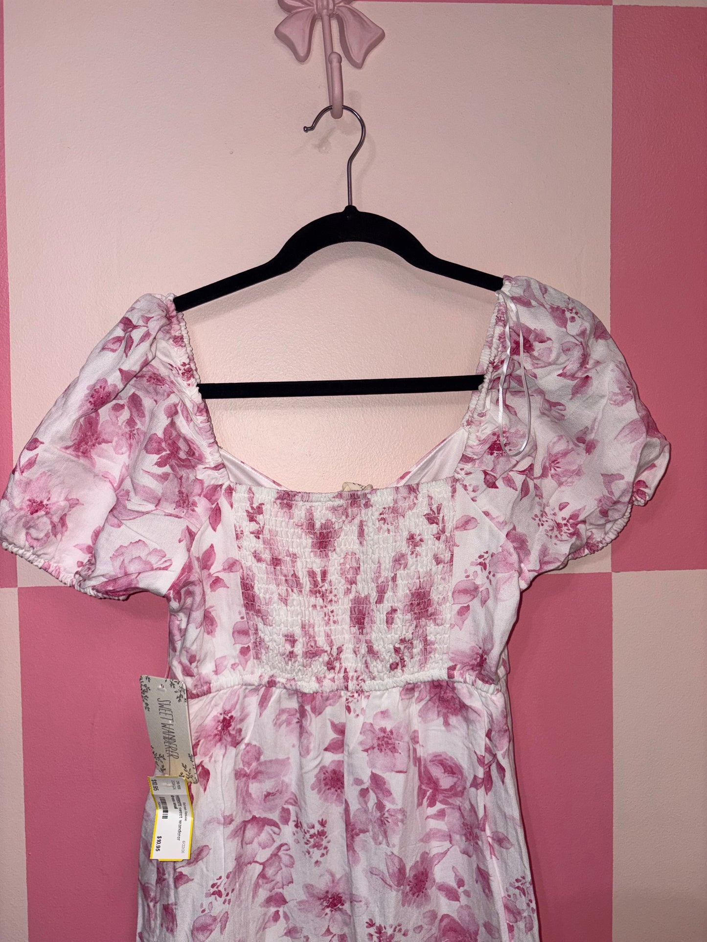 Sweet Wanderer dress - size small