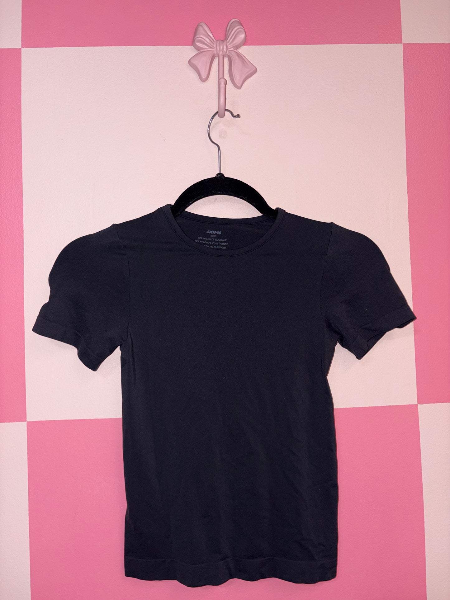 Skims shirt - size small