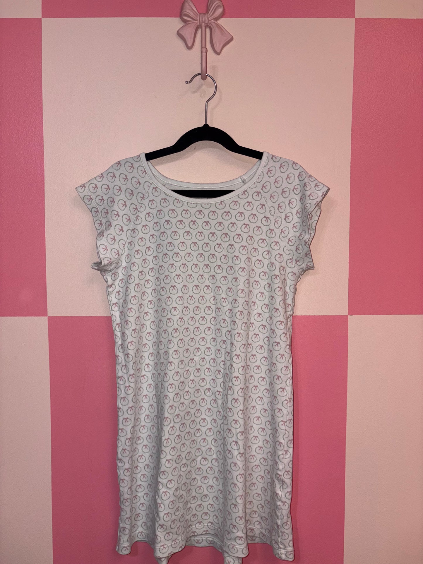 Lila & Hayes nightgown - size 9