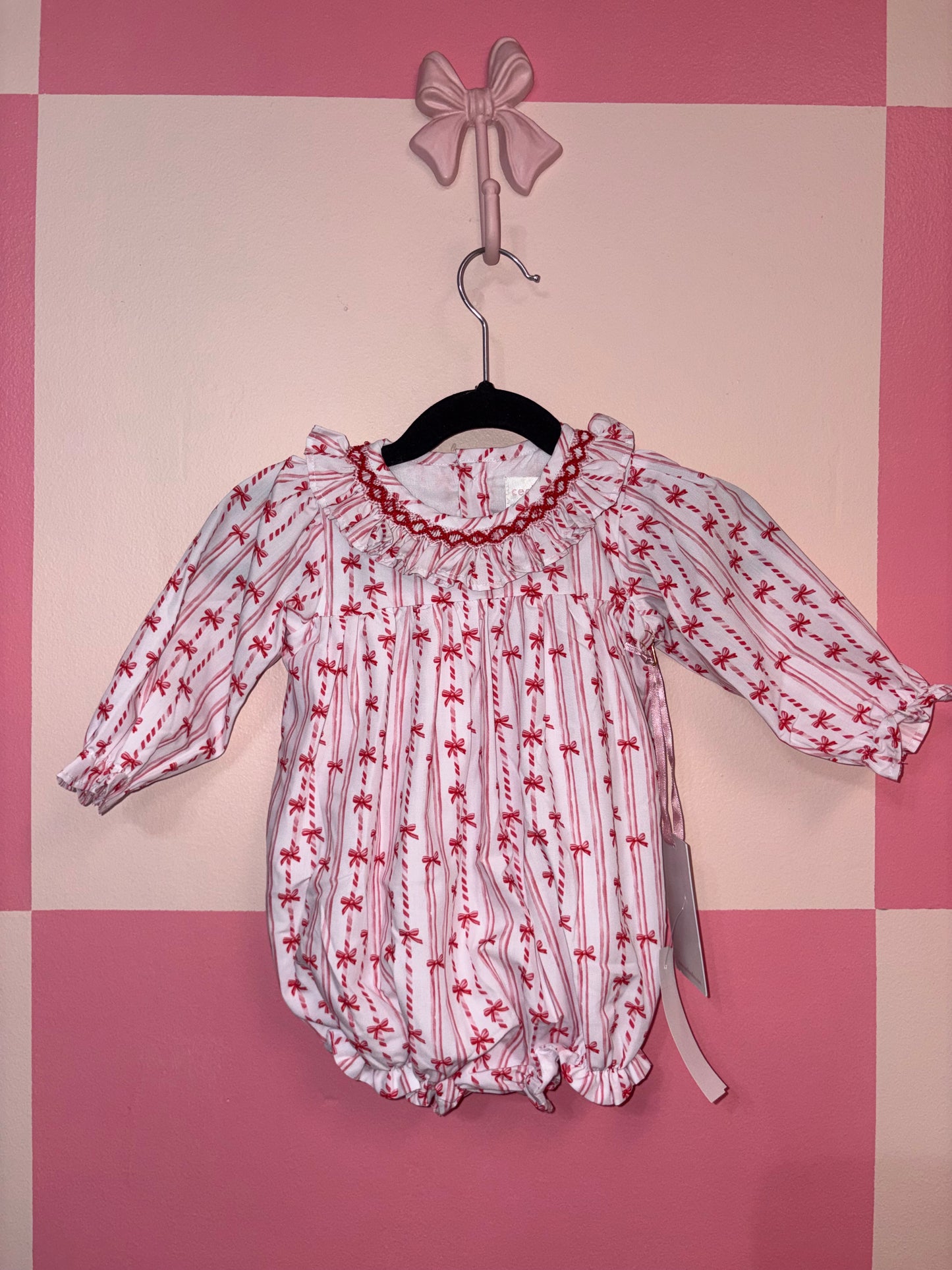 Cecil & Lou onesie - size 6m