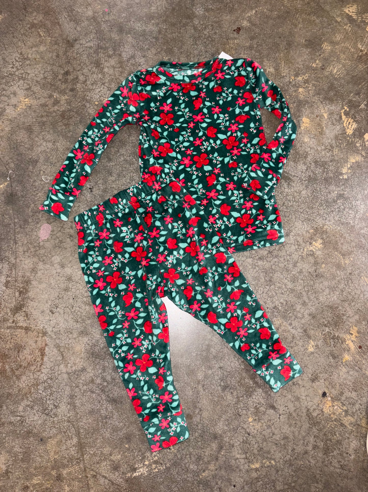 Cat & Jack pajamas - size 18