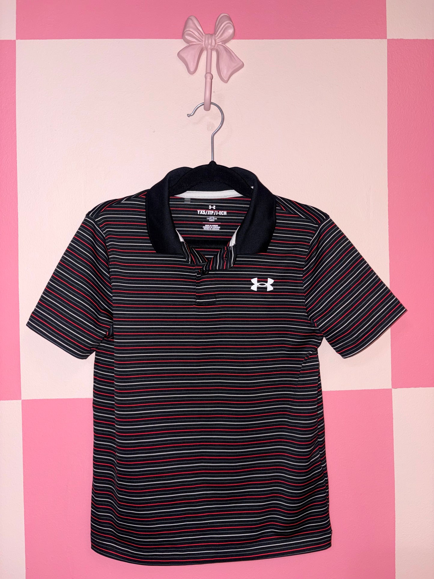 Under Armour shirt - size XS
