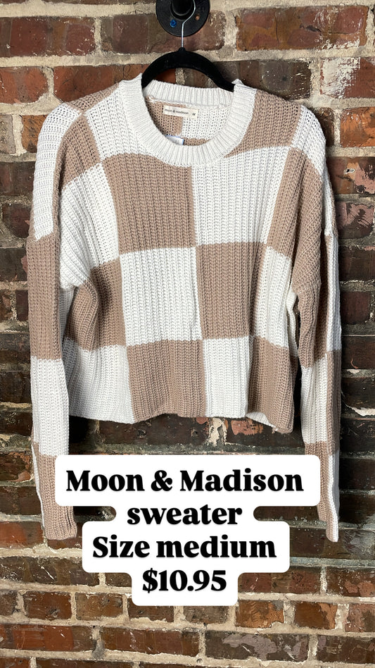 Moon & Madison sweater