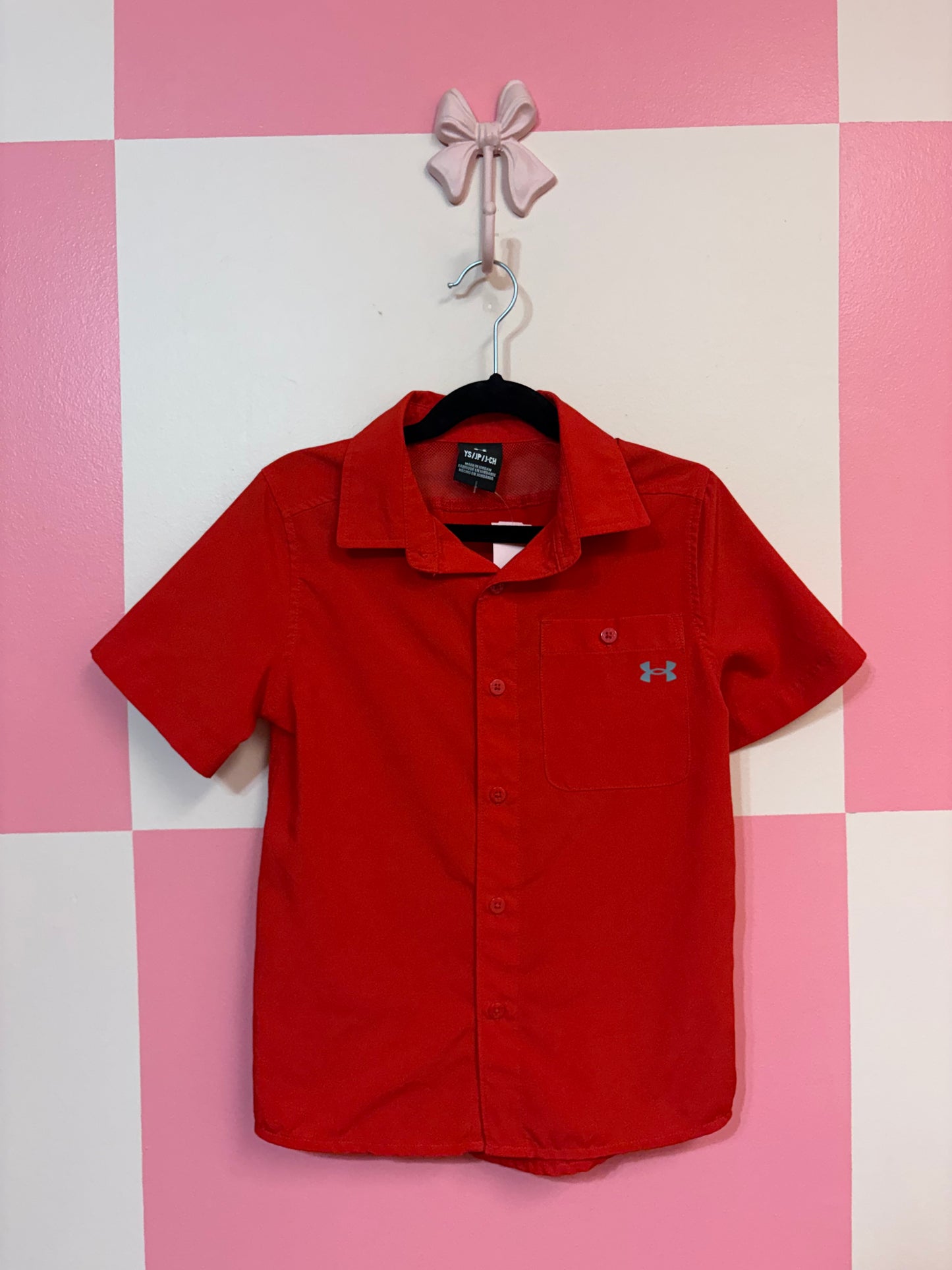 Under Armour shirt - size small