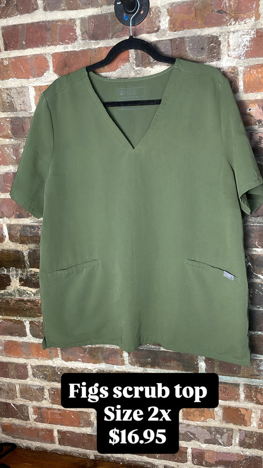 Figs scrub top