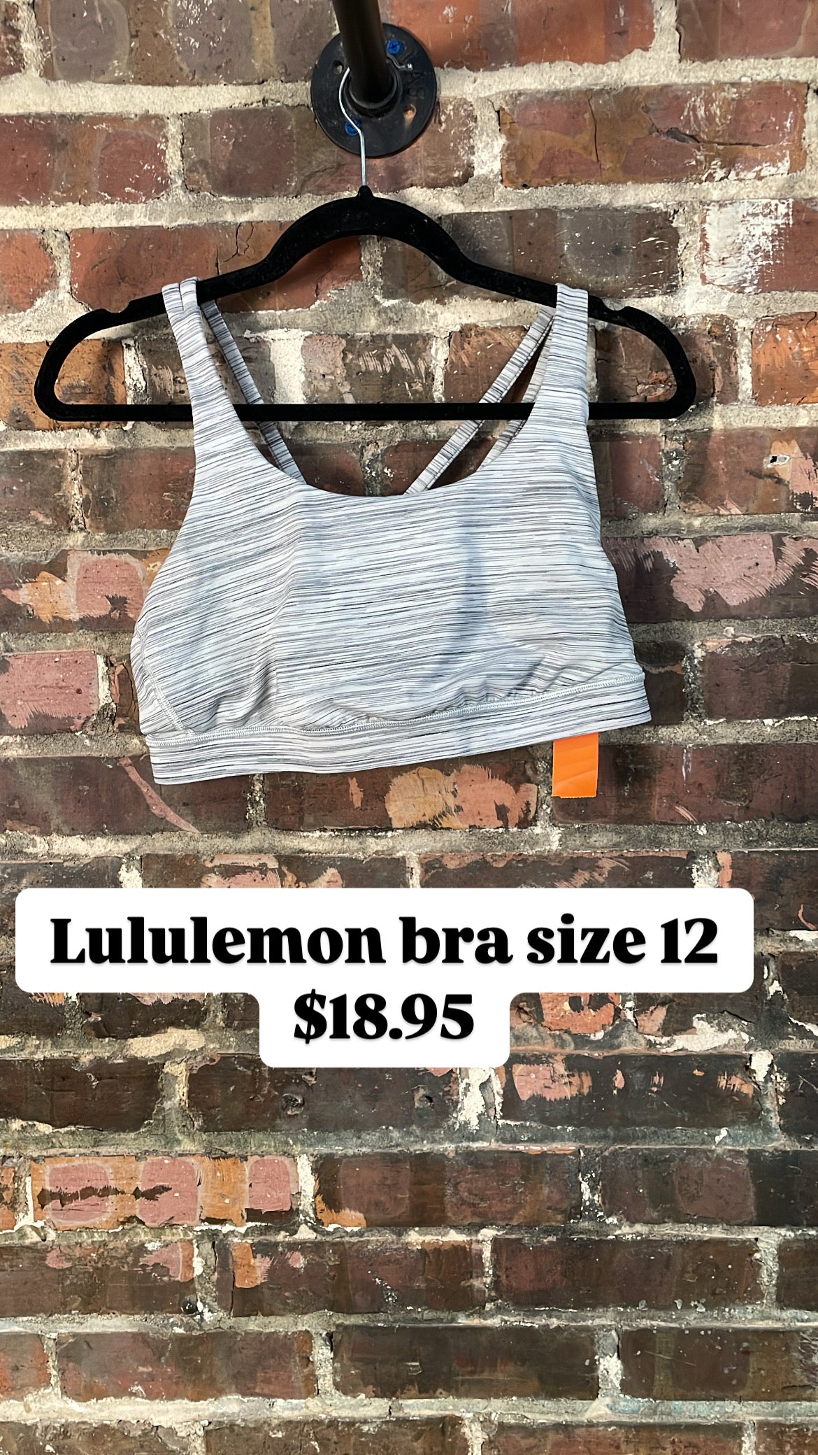 Lululemon bra