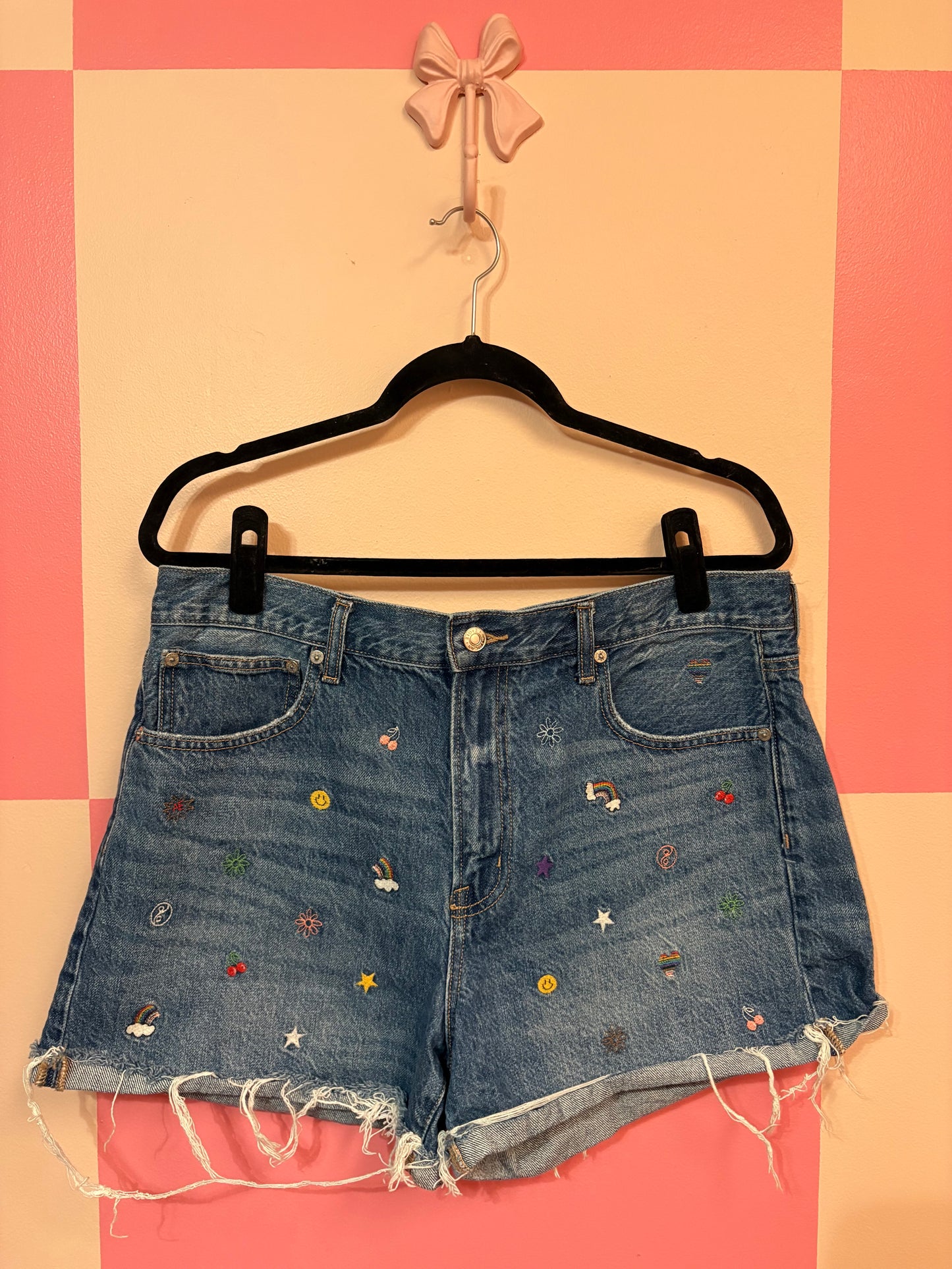 American Eagle shorts - size 14