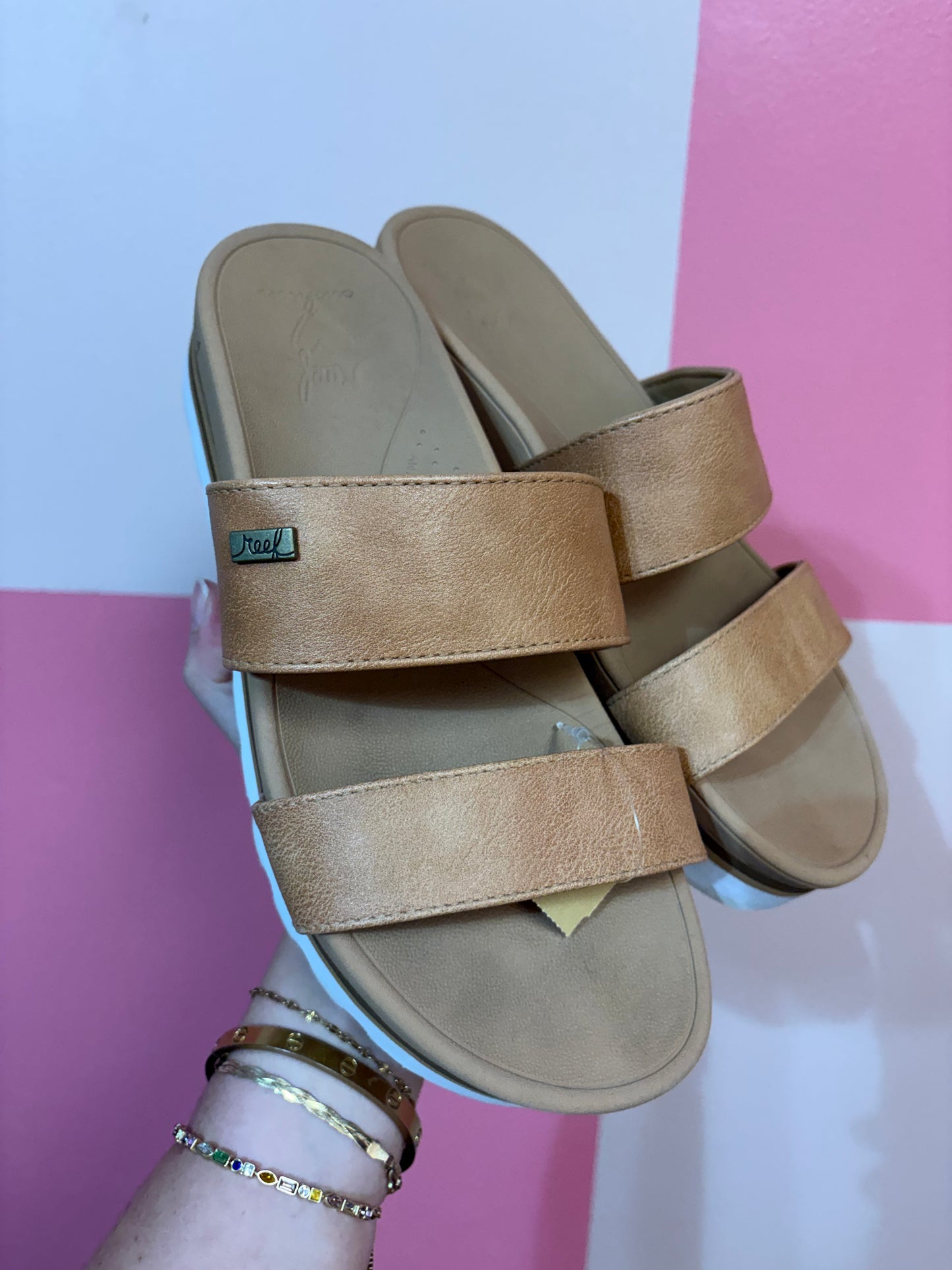 Reef shoes - size 8