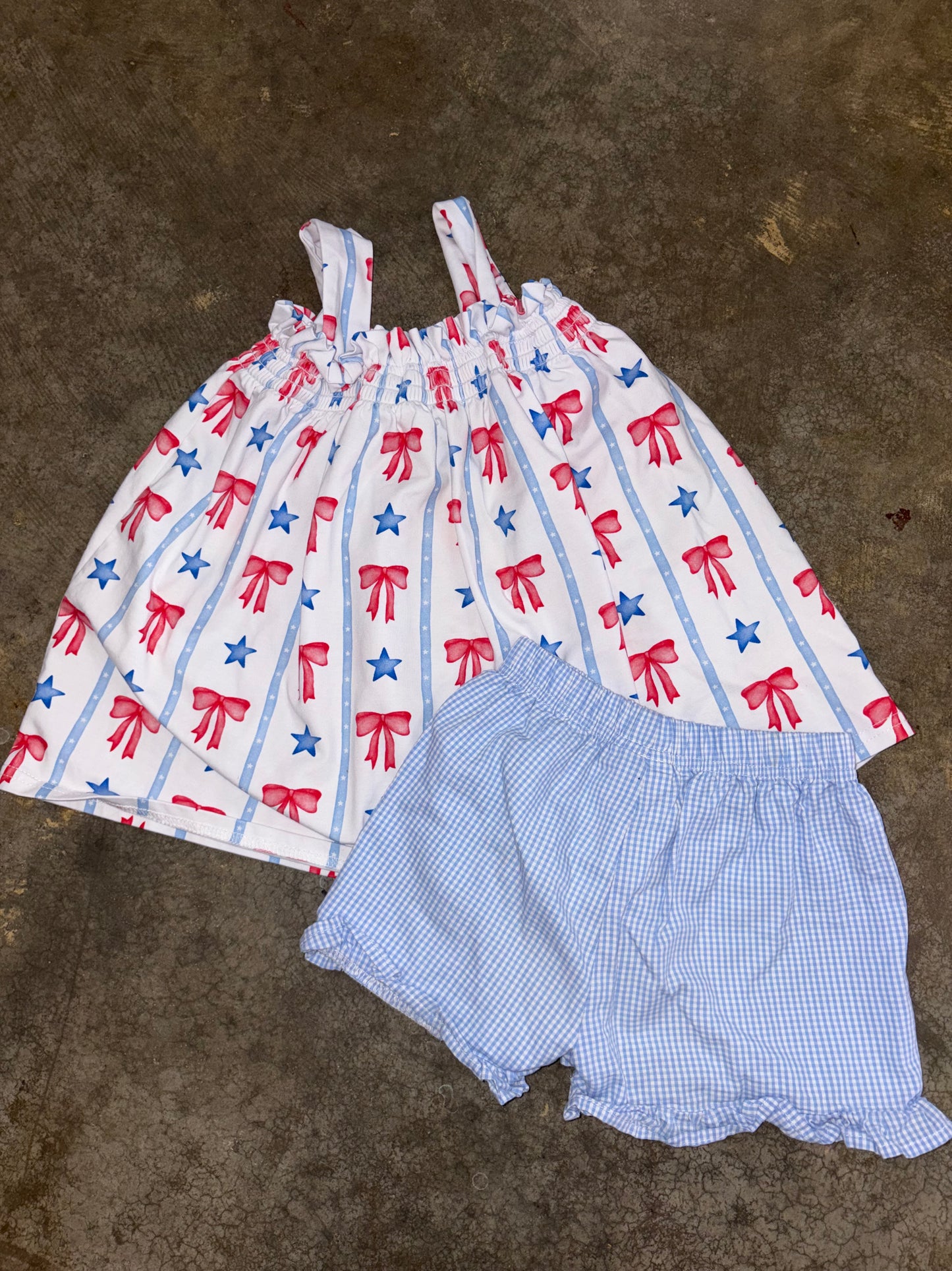 Stitchy Fish outfit - size 3t