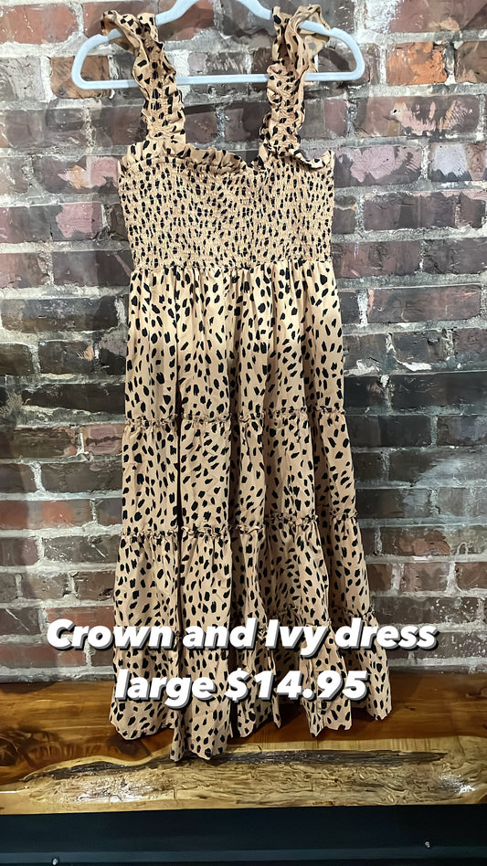 Crown and Ivy dress