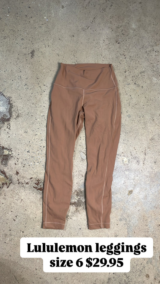 Lululemon leggings