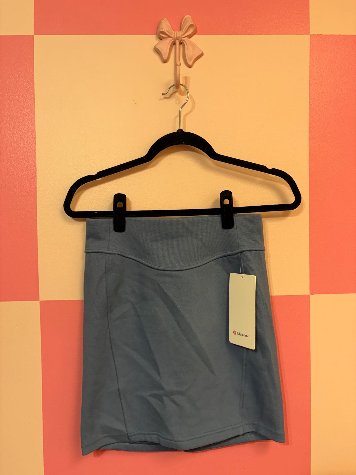 Lululemon skirt - size small