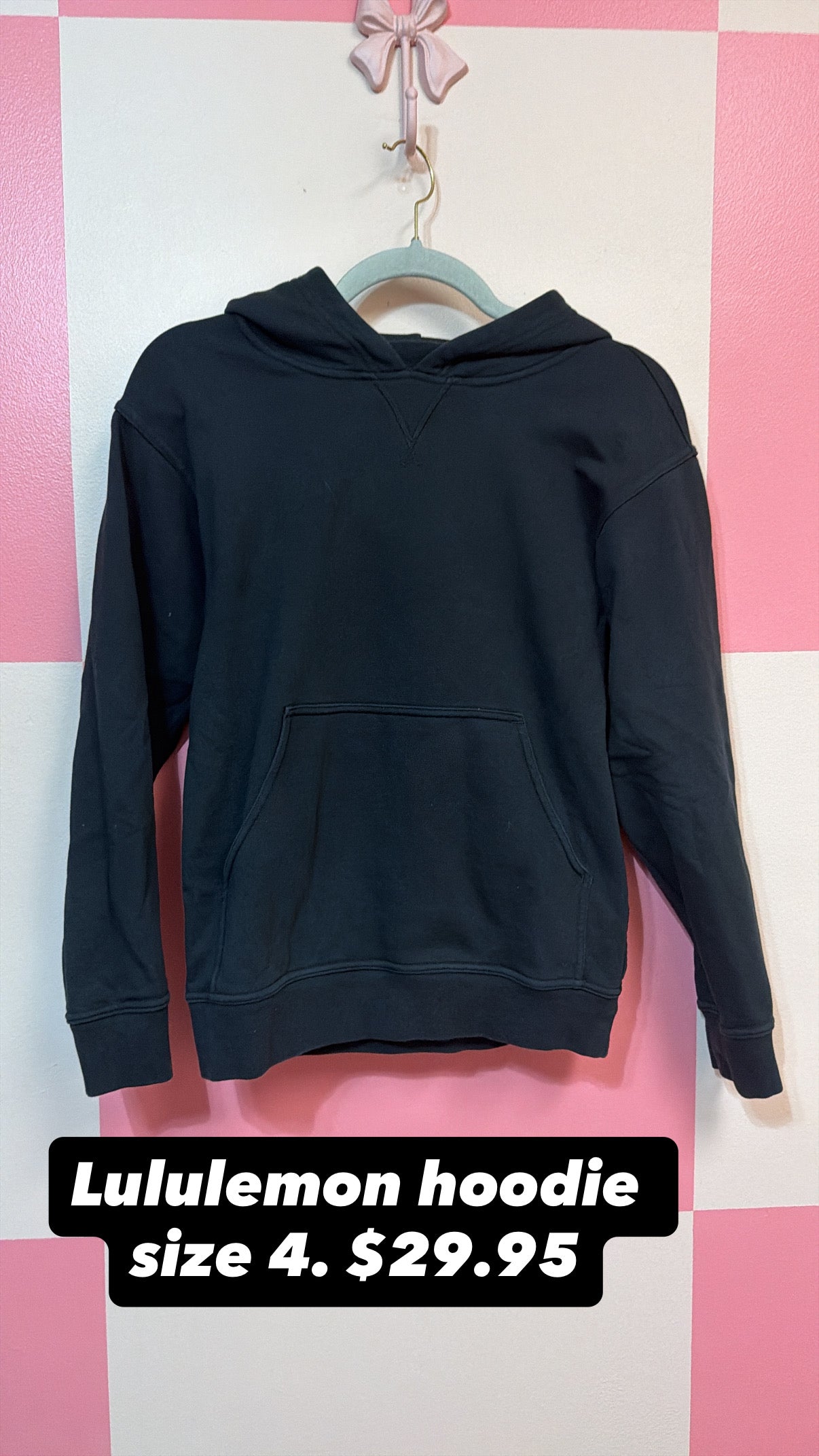 Lululemon size 4