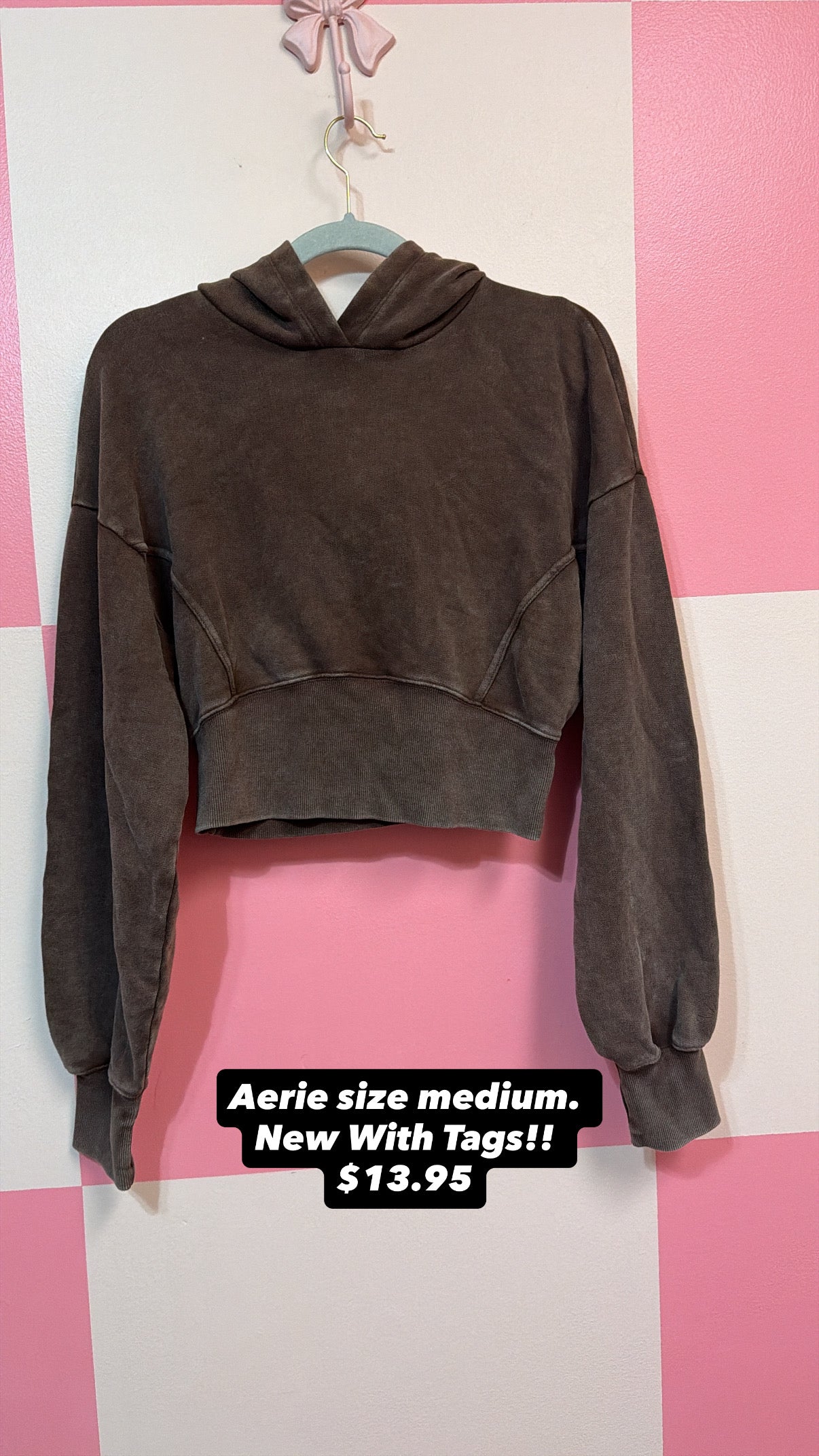 Aerie medium