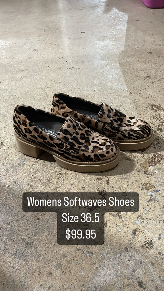 Womens Software Shoes