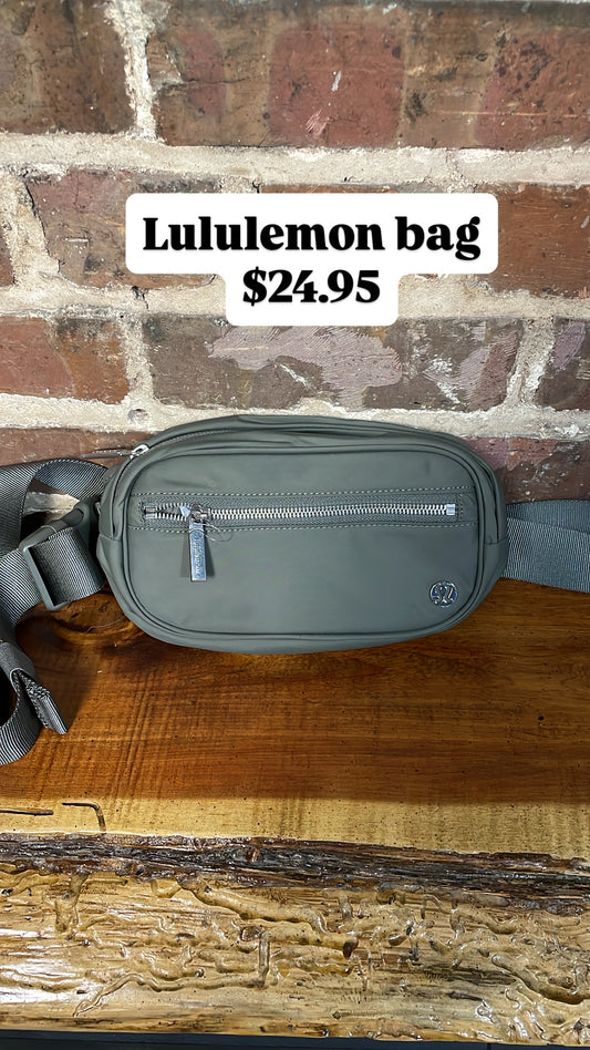 Lululemon belt bag