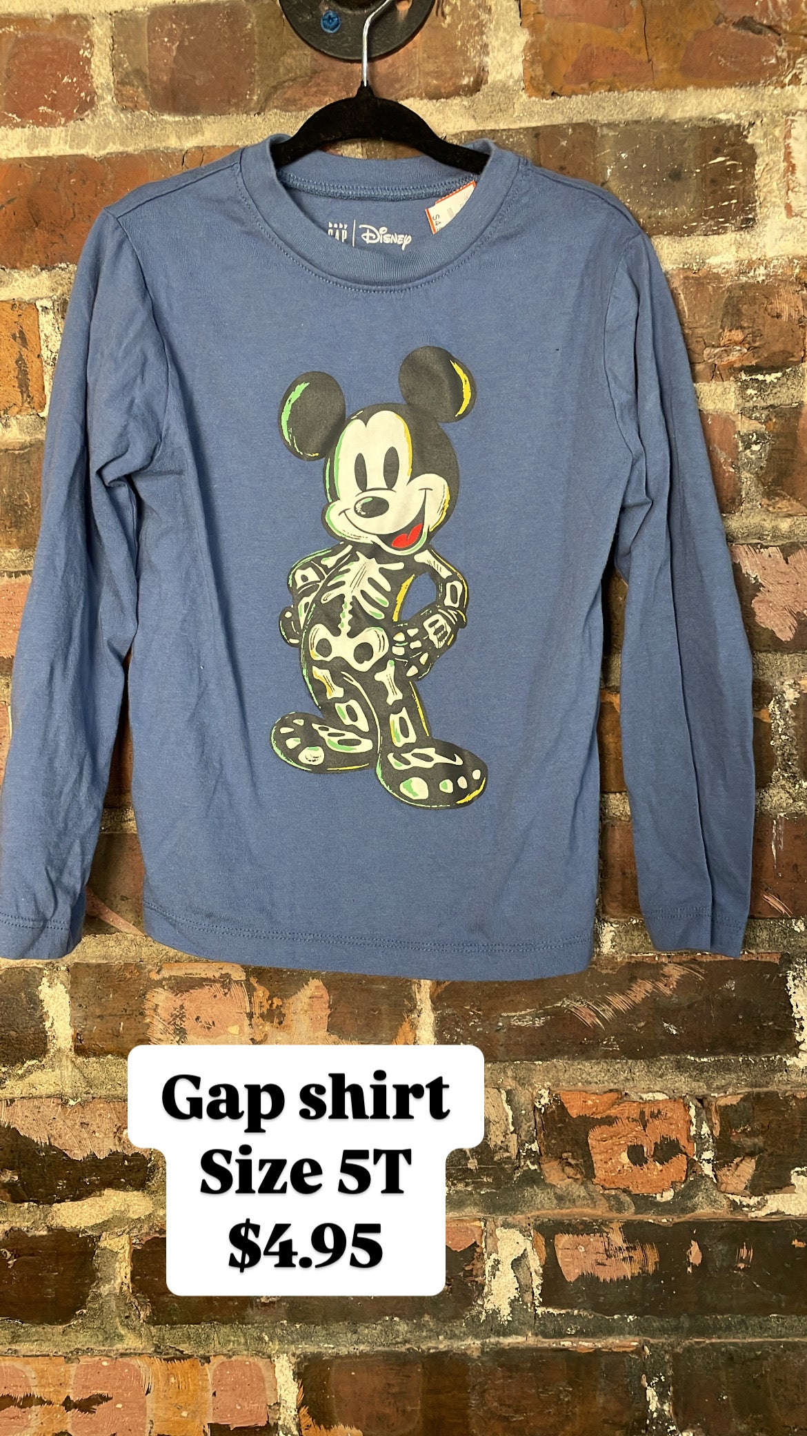 Gap shirt