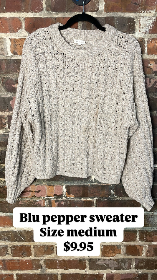 Blu pepper sweater