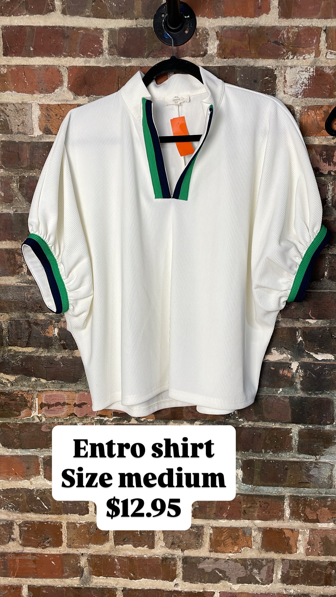 Entro shirt