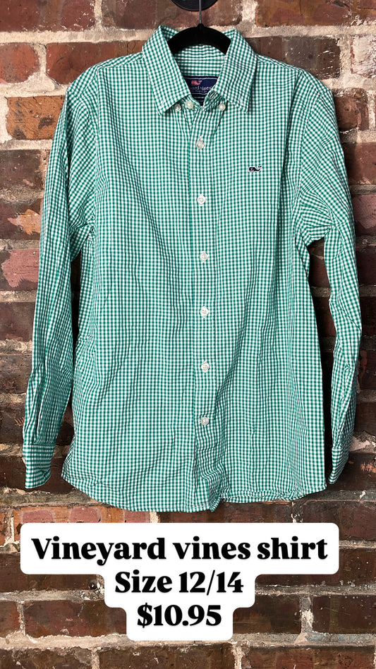 Vineyard vines shirt