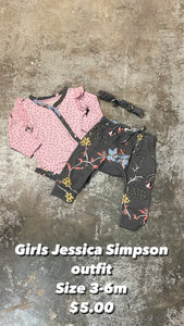Jessica Simpson outfit