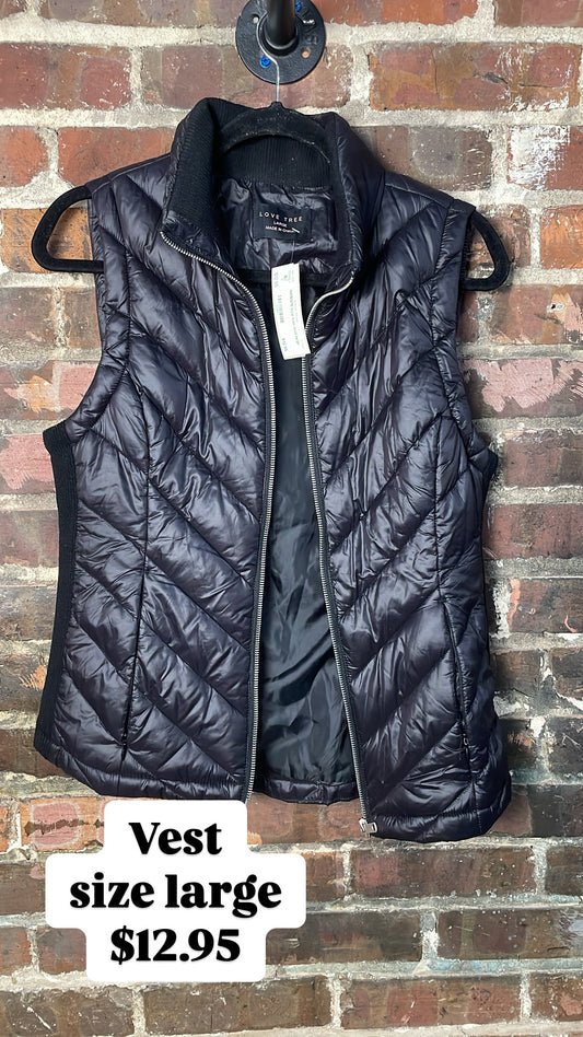 Love tree vest