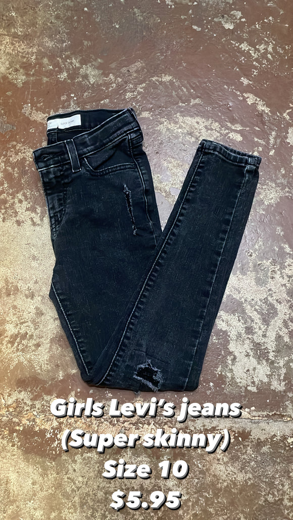 Levi’s jeans (super skinny)