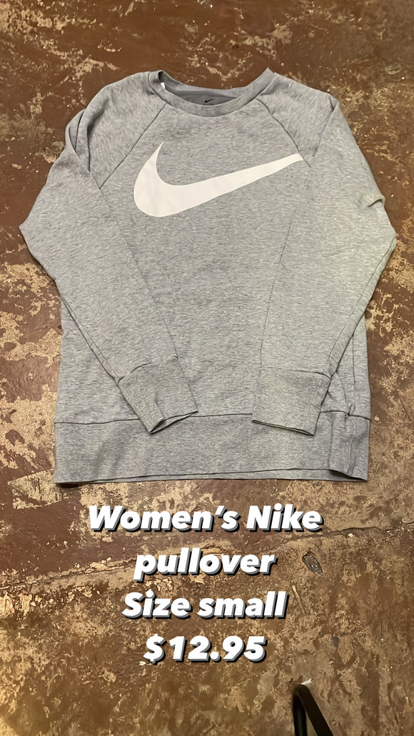 Nike pullover
