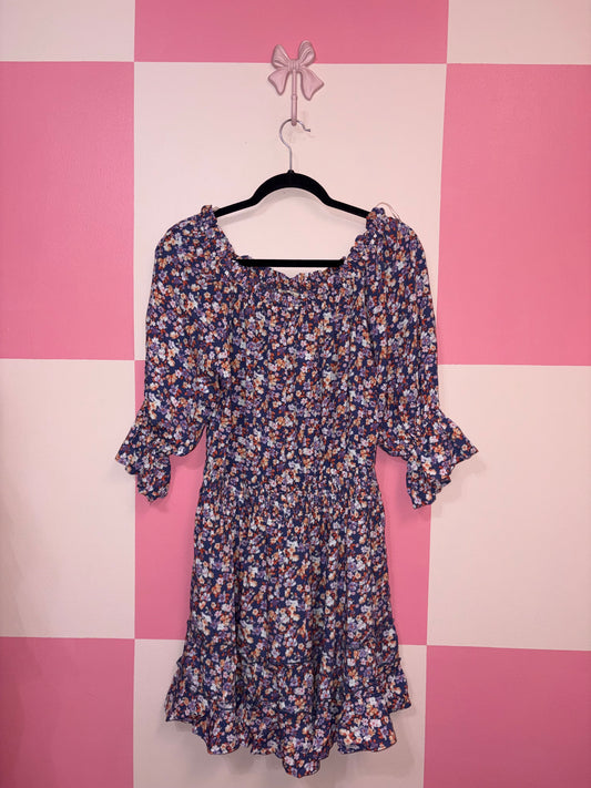 Easel dress - size medium