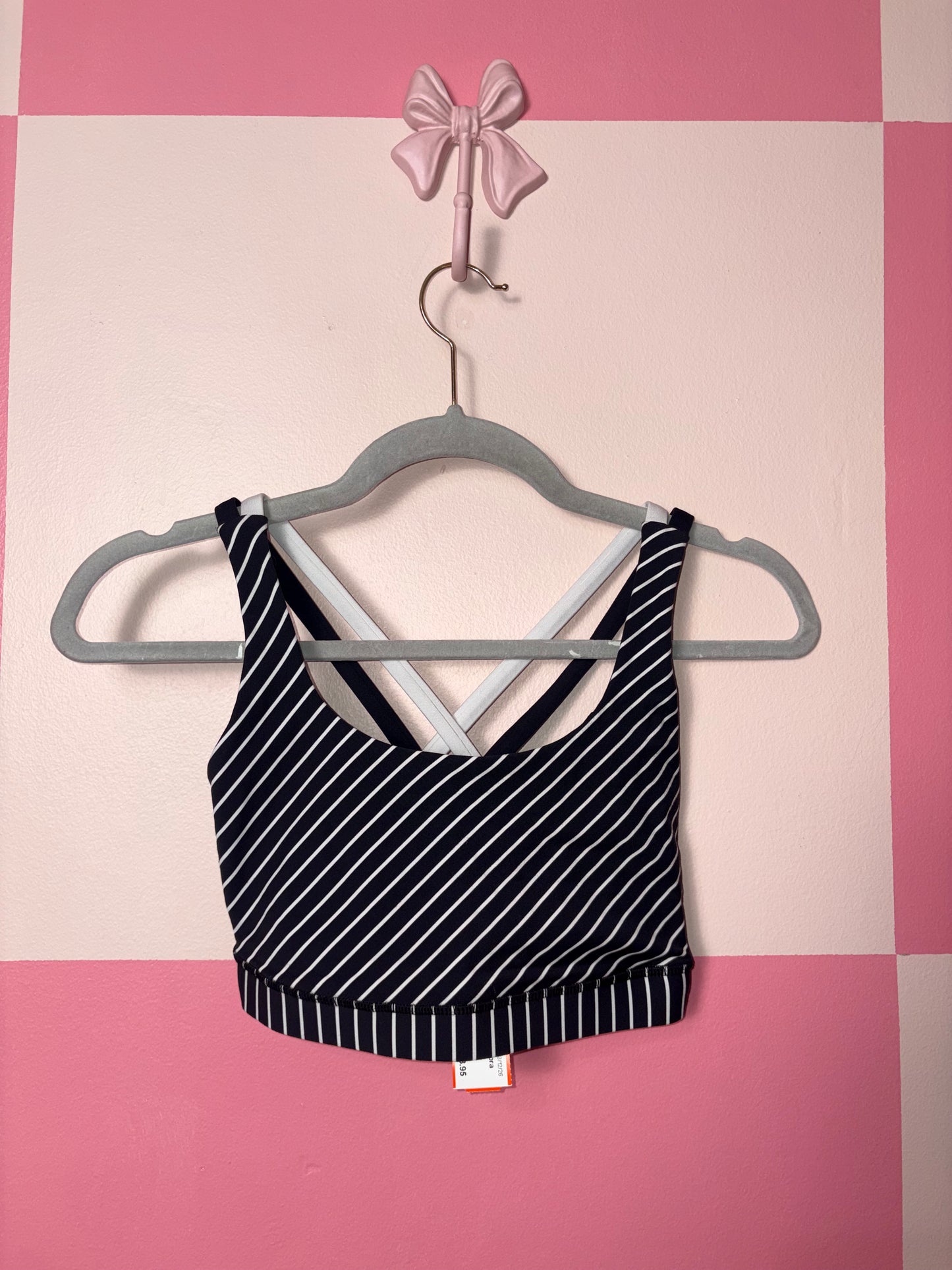 Lululemon sports bra - size 4