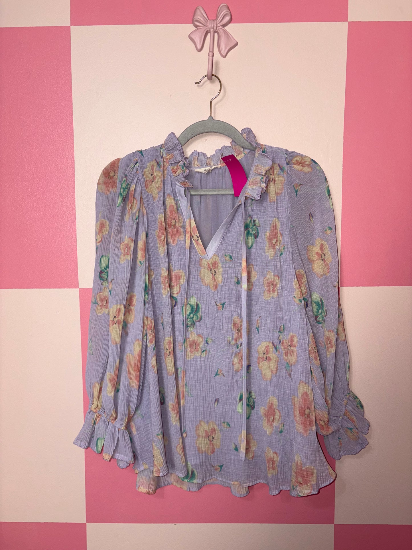 Easel shirt - size medium