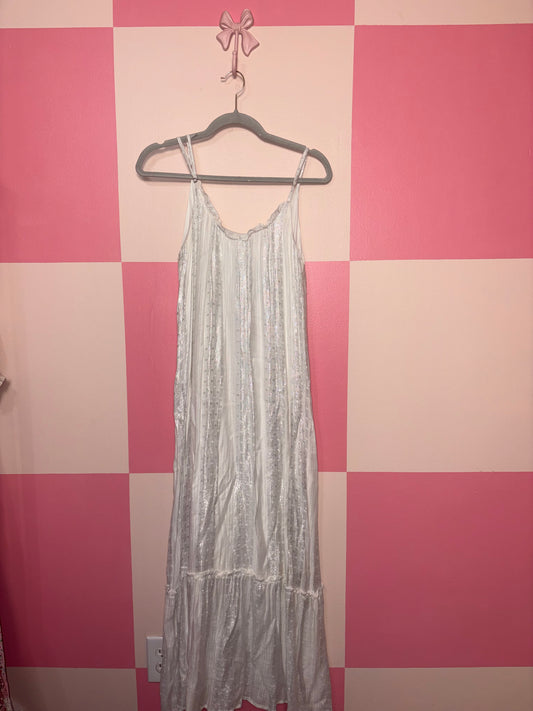 En Creme dress - size small